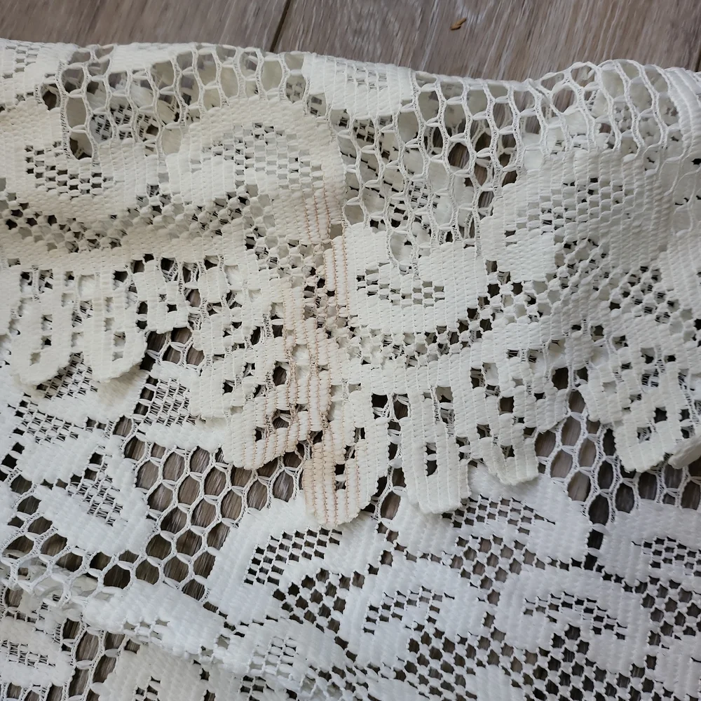 Heritage Lace Doilie 36